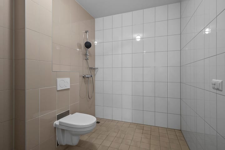 Foto 9 van Molukkenstraat 33