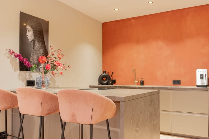 Foto 8 van Paramaribostraat 160