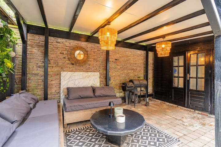 Foto 15 van Paramaribostraat 160