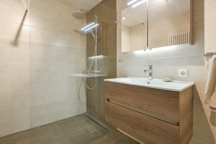 Foto 8 van Geraardsbergenstraat 13