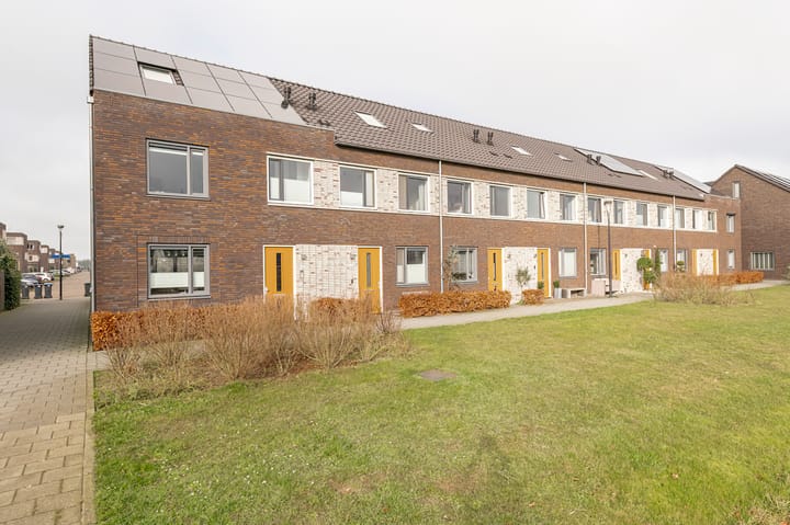 Foto 5 van Kees van Lintstraat 33