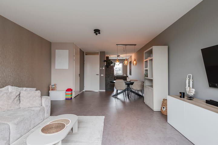 Foto 8 van Kees van Lintstraat 33