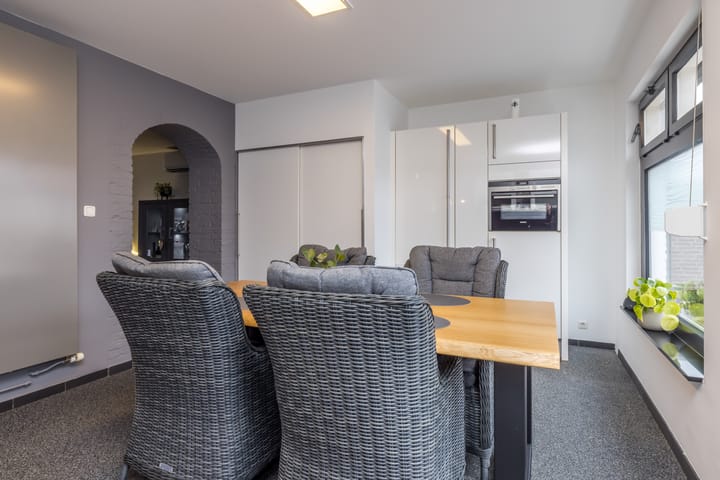 Foto 15 van Meidoornstraat 7