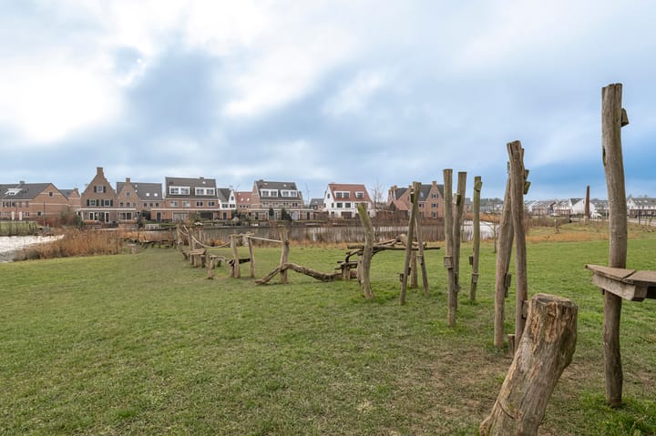 Foto 38 van Kees van Lintstraat 33