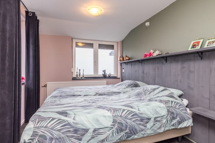 Foto 22 van Meidoornstraat 7