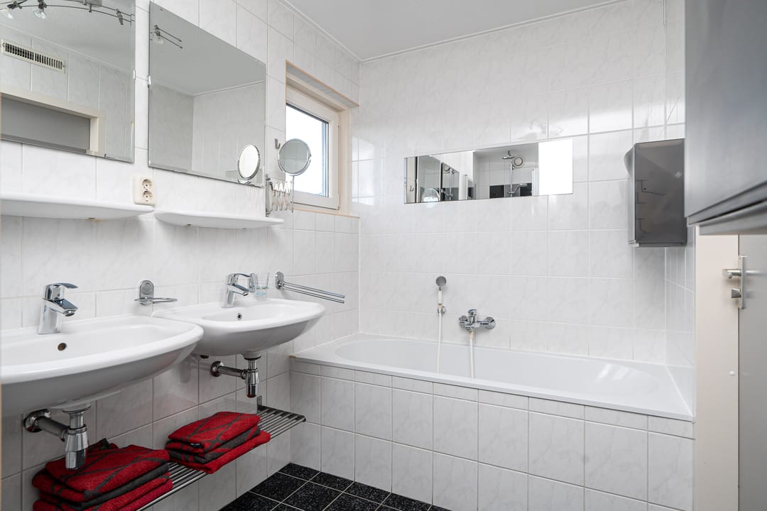 Photo 46 of Wite Finne 35