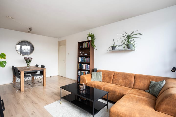 Foto 14 van Telemannstraat 1