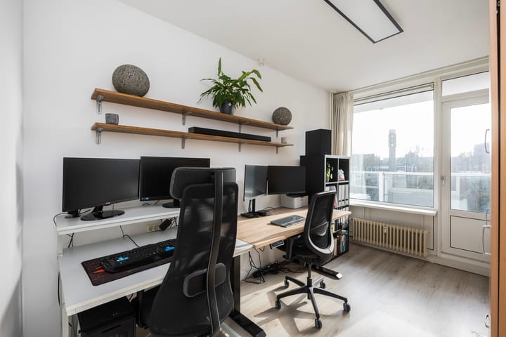 Foto 16 van Telemannstraat 1