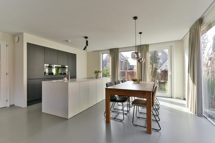 Foto 8 van Johann Strausslaan 7