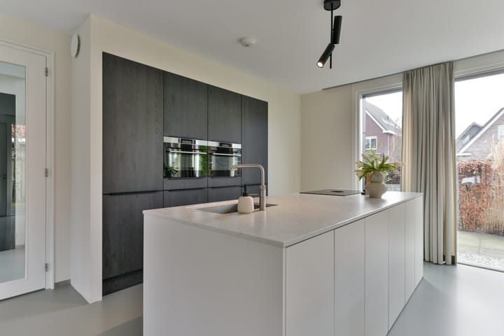 Foto 9 van Johann Strausslaan 7