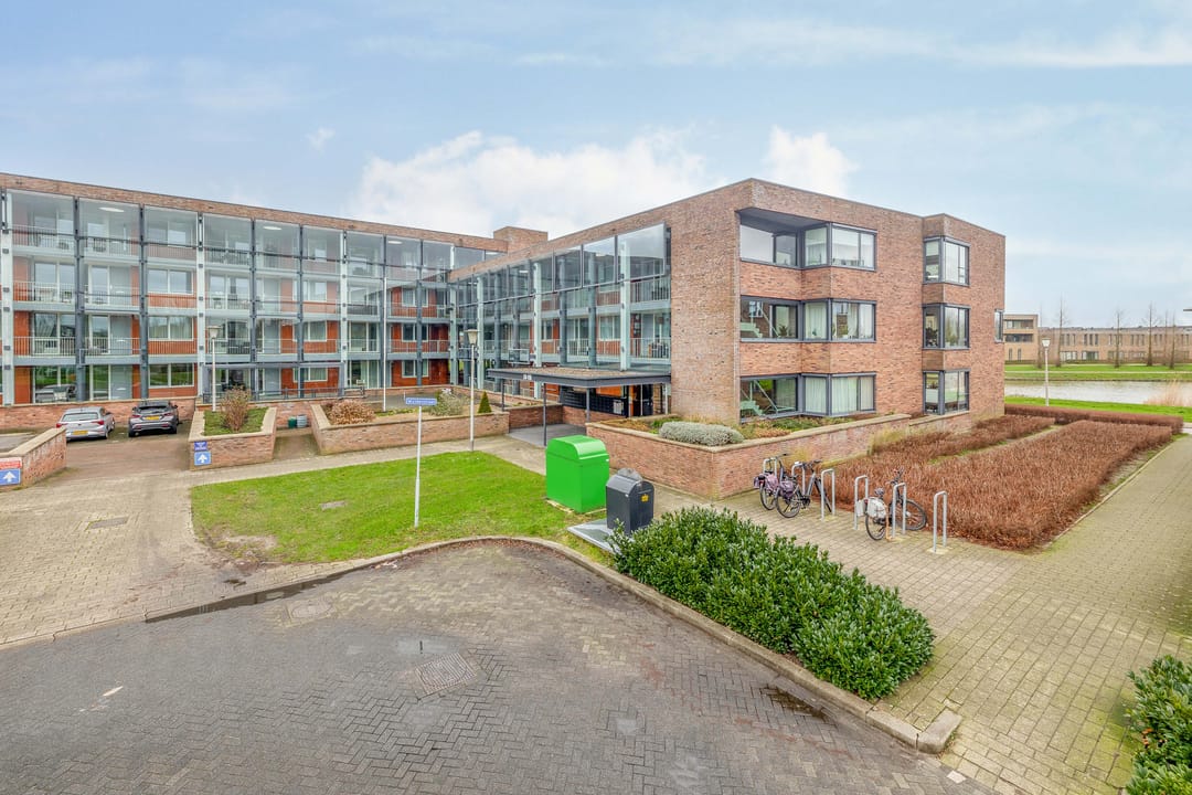 Foto 7 van Muiderstraat 28