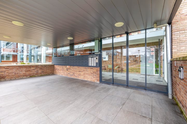 Foto 17 van Muiderstraat 28