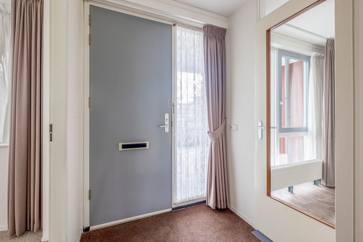 Foto 18 van Muiderstraat 28