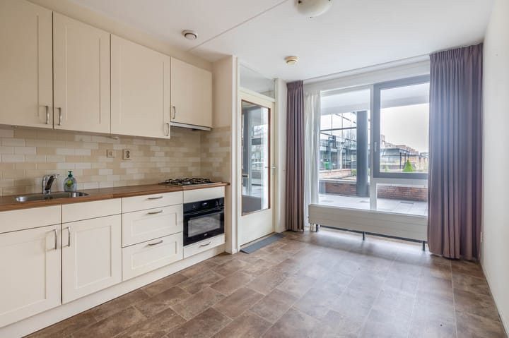 Foto 24 van Muiderstraat 28