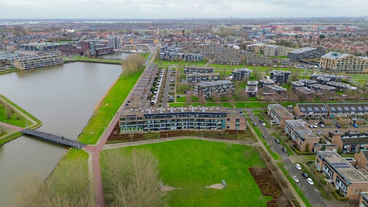 Foto 48 van Muiderstraat 28