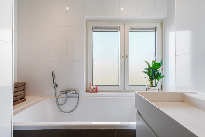 Foto 38 van Molenstraat 10