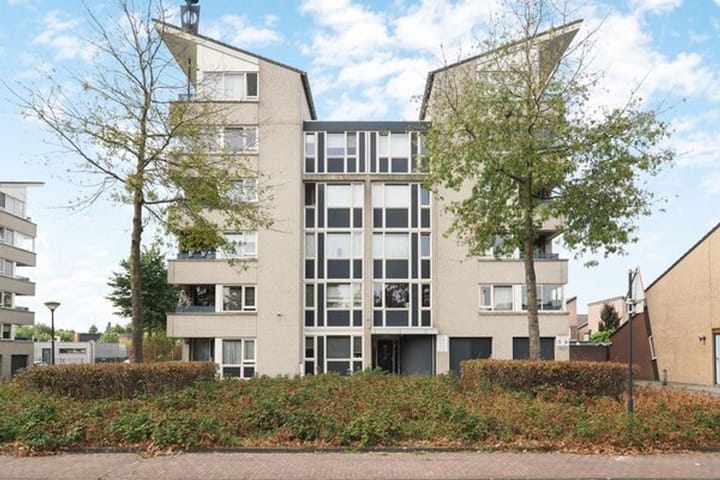 Foto 1 van Hoenderbosplein 63