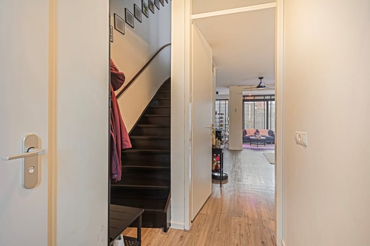 Foto 4 van Valeriaan 17