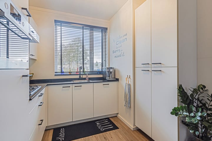 Foto 15 van Valeriaan 17