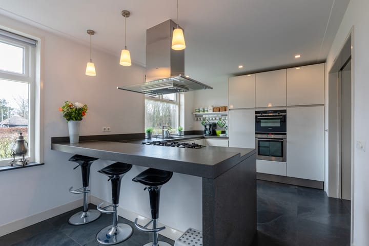 Foto 19 van Paasloërweg 43