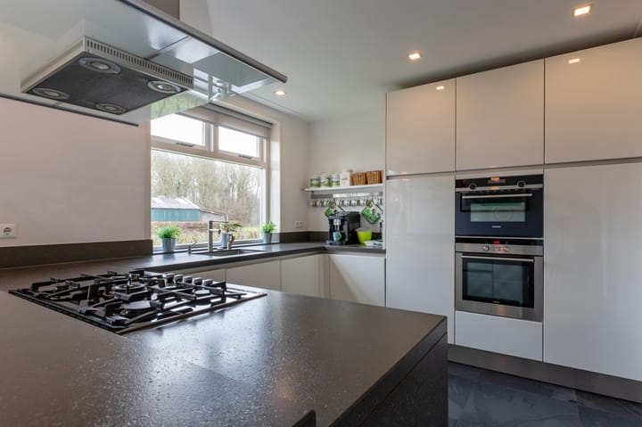 Foto 20 van Paasloërweg 43