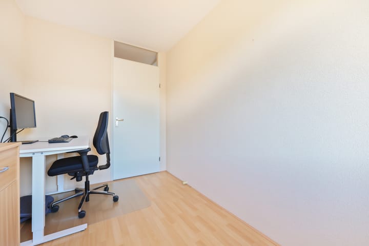 Foto 11 van Neckarstraat 14