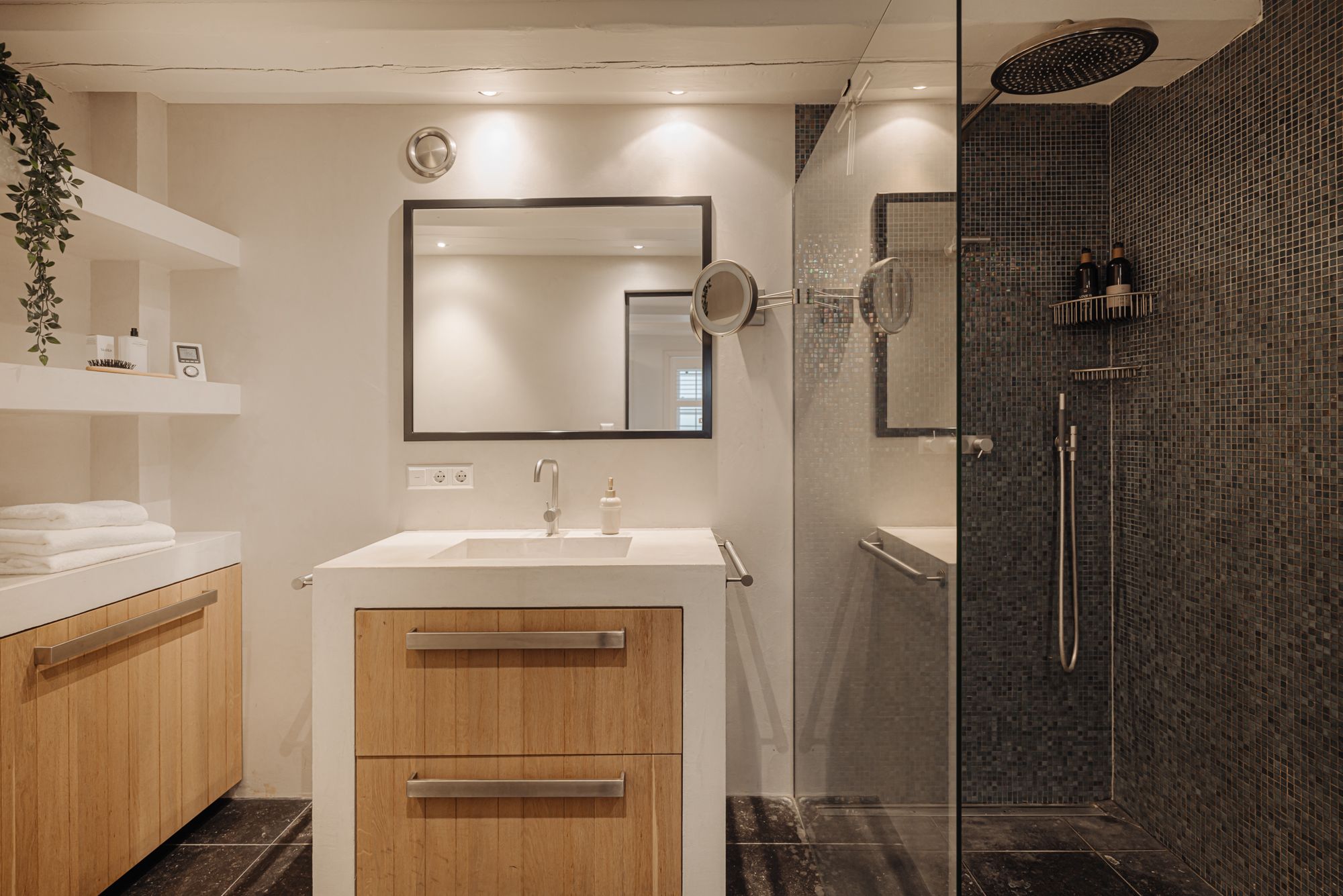 Foto 21 van Krom Boomssloot 59-C