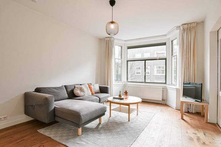 Foto 3 van Antillenstraat 8-C