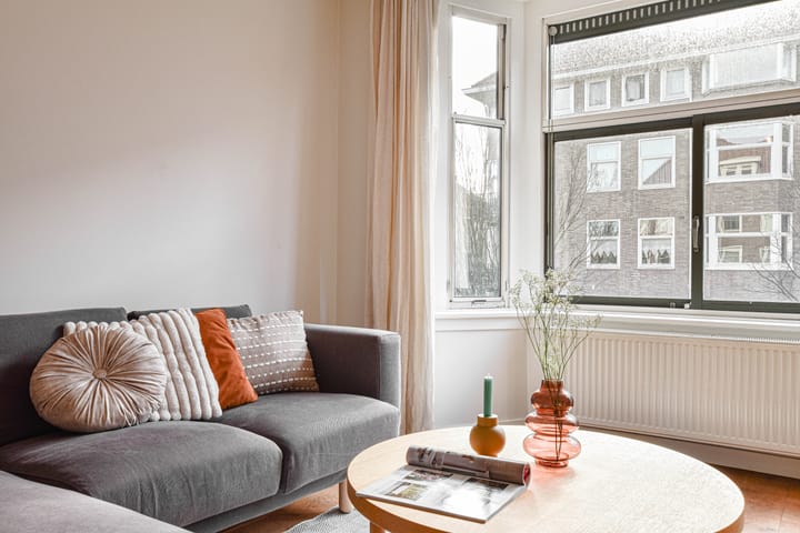 Foto 8 van Antillenstraat 8-C