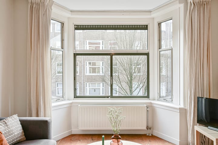 Foto 9 van Antillenstraat 8-C