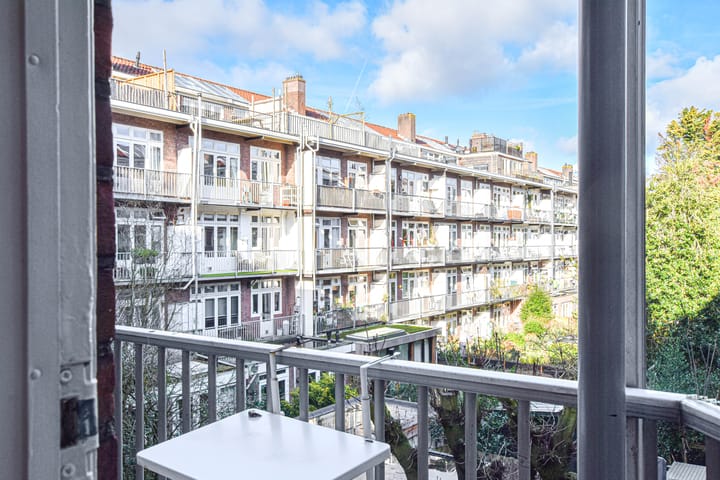 Foto 19 van Antillenstraat 8-C