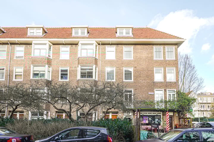 Foto 29 van Antillenstraat 8-C