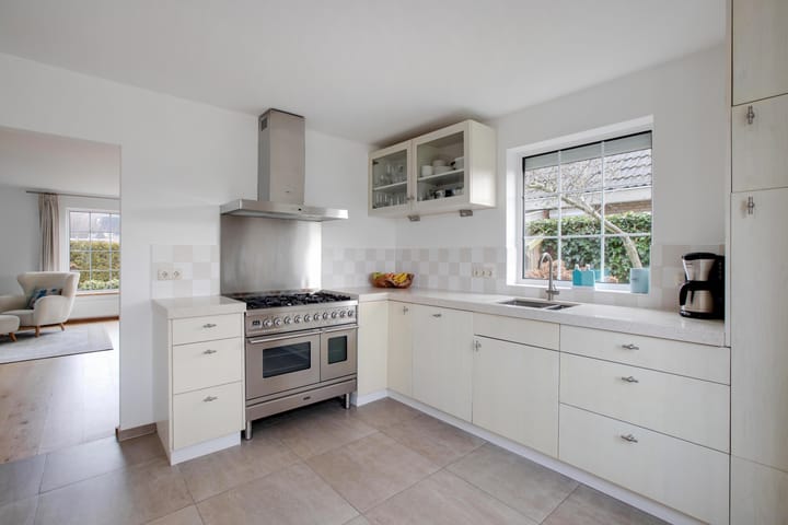 Foto 16 van Tjeukemeerstraat 25