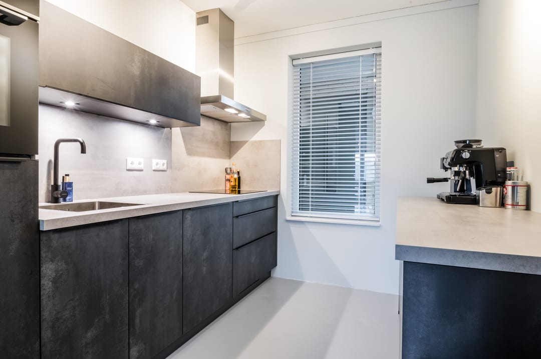 Photo 11 of Heinsiusstraat 111