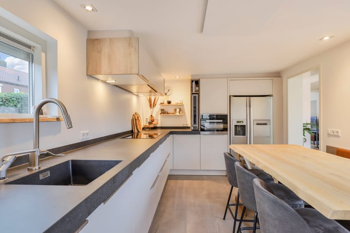 Foto 24 van Oranjestraat 13