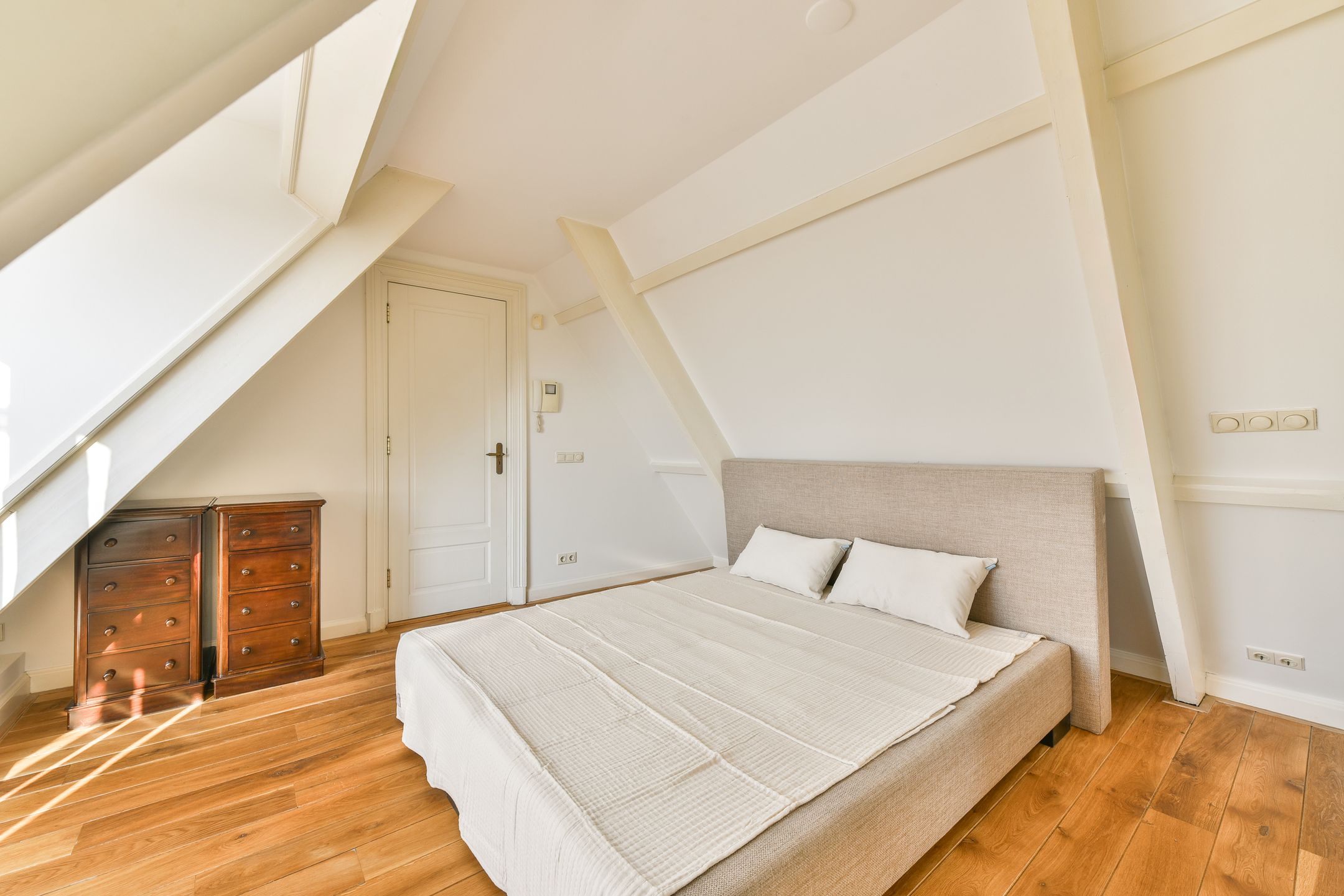 Foto 24 van Amstel 228-G