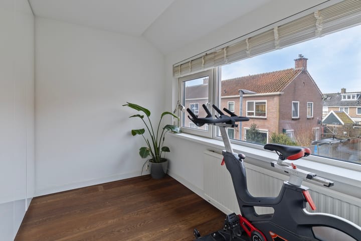 Foto 20 van Irenestraat 8