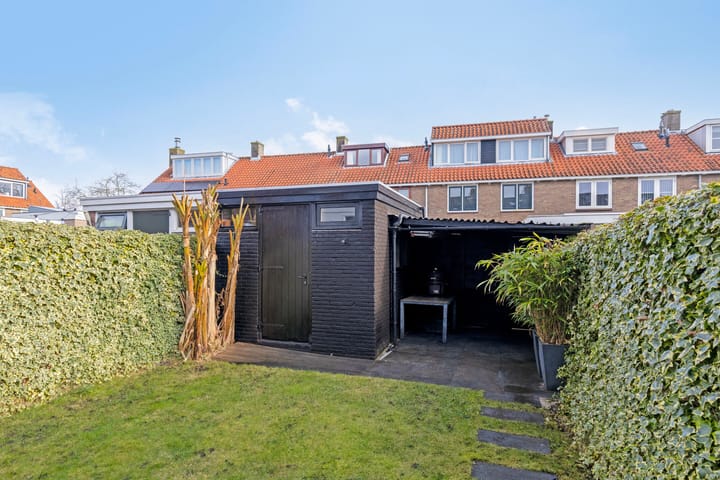 Foto 27 van Irenestraat 8