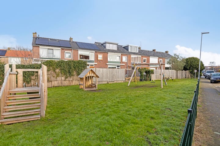 Foto 29 van Irenestraat 8