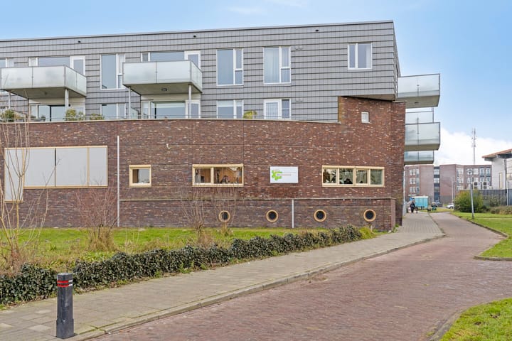 Foto 30 van Irenestraat 8