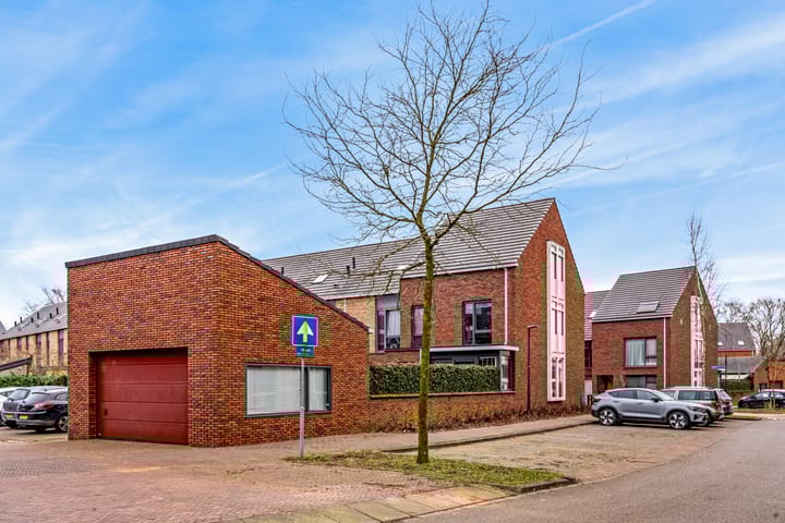 Foto 2 van Willem Sandershof 19