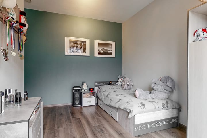 Photo 22 of Willem Sandershof 19