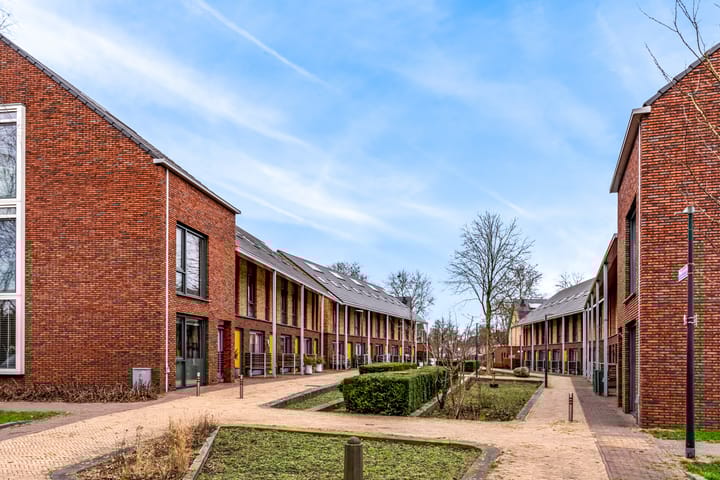 Photo 36 of Willem Sandershof 19