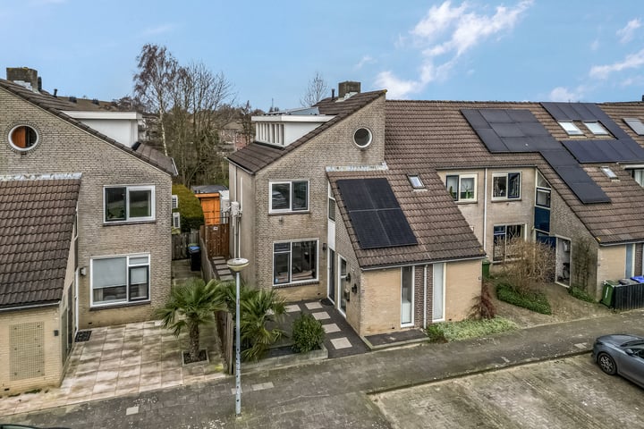 Bekijk foto van Jan Pieter Heijestraat 13