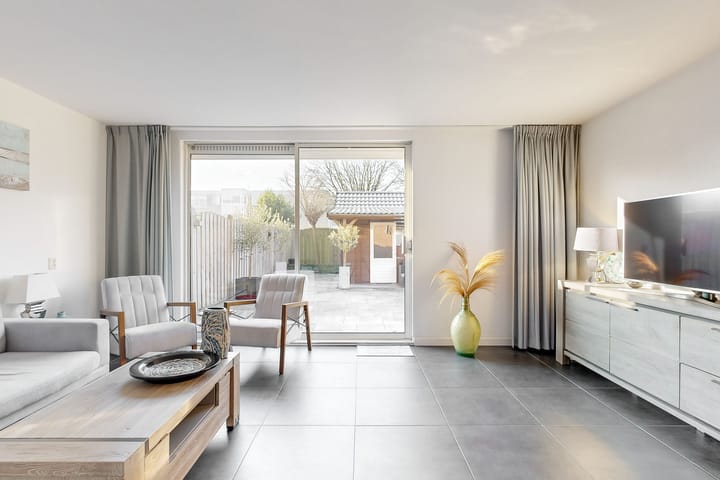 Foto 2 van Bouvignestraat 1