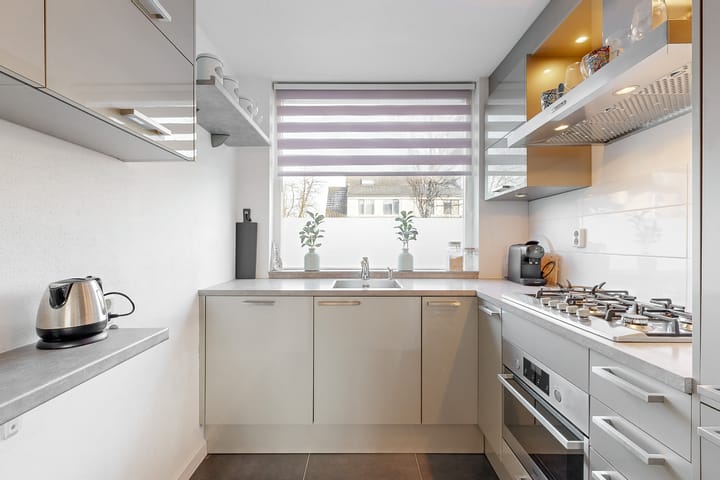 Foto 3 van Bouvignestraat 1