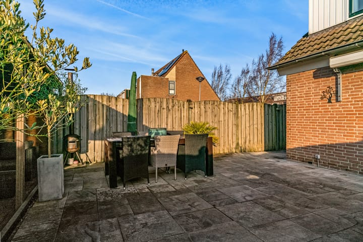 Photo 31 of Bouvignestraat 1