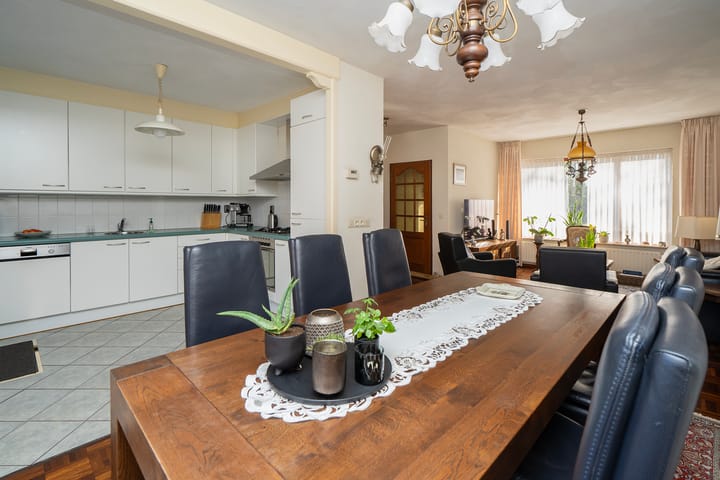 Foto 21 van Alpenlaan 265