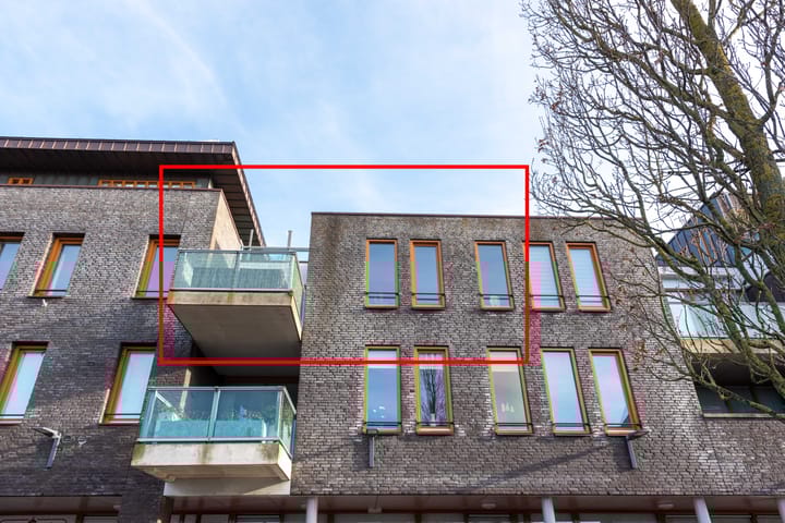 Foto 2 van Stationsplein 33