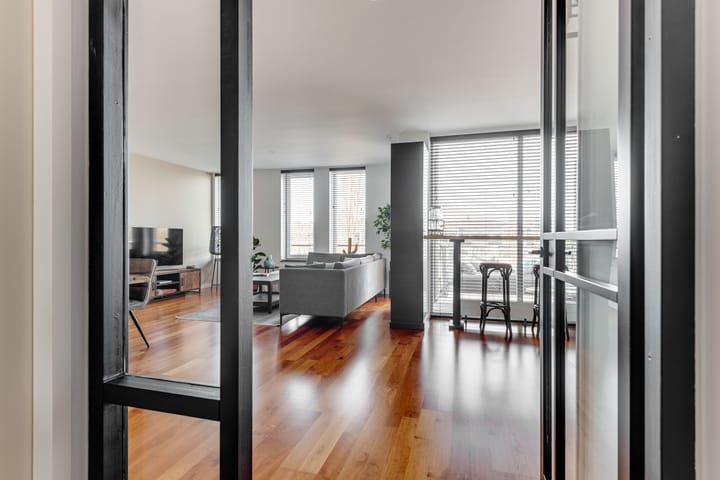 Foto 24 van Stationsplein 33